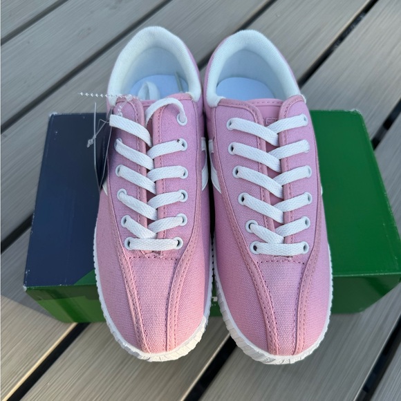 Tretorn Nylite Plus Canvas Sneakers Pink | Size 7.5 | NWT - Picture 3 of 11